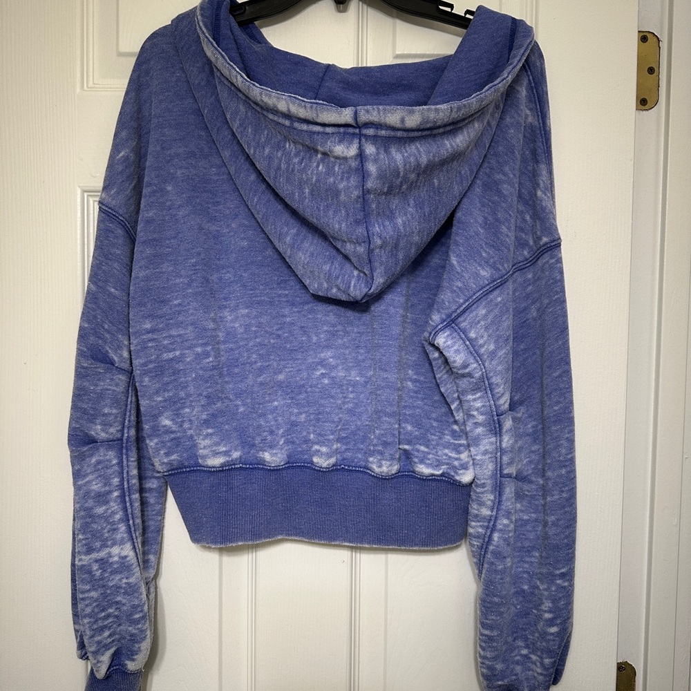 FP Movement Playbook Cropped Hoodie - Washed Blue - Size: XS - Picture 4 of 7